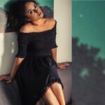 Pearle Maaney Instagram - Our face is our map.. Each line and every Mark has a story to tell... Be proud of who you are... @clintsoman photography Make up and styling: Myself 😊
