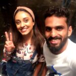 Pearle Maaney Instagram – V Victory and Vineeth! @vineethck ❤️
All the best for tomorrow’s match! 
#keralablasters #ISL #crazyfriend