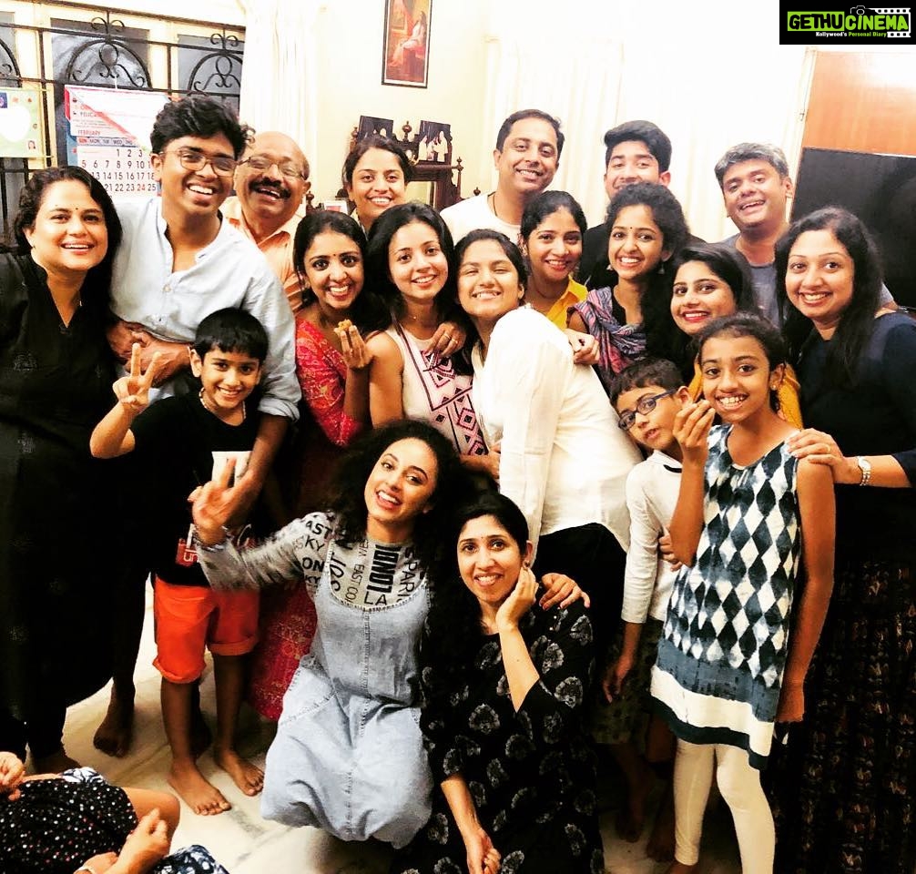 Pearle Maaney Instagram - All about tonight 😀❤️ #familygoals