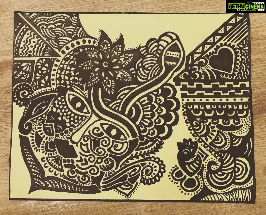 Pearle Maaney Instagram - The final look. My doodle 😊 When mind unwinds... ❤️ What does this drawing tell you ? There is definitely a story behind it 👍