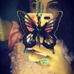 Pearle Maaney Instagram - The Pendant that caught my mind... shud I keep this or throw it away? #confused @zehera_cimi Happy Women's day it is ...to all the butterflies out there who have chosen to fly and not to fly... either way you are beautiful 🦋