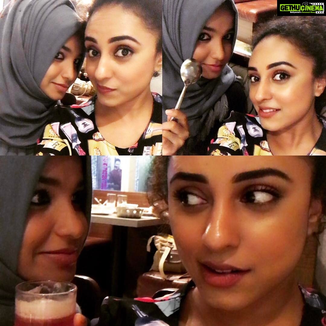 Pearle Maaney Instagram - Micro expressions of @zehera_cimi 👀👀👀