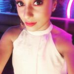 Pearle Maaney Instagram - When You believe in Yourself.. your dreams start to Materialise... 😎 So keep Believing and keep Manifesting your dreams.. ❤️ Ignore the Negativity around you... just breathe in all that is Positive 😊 Styled by : @zehera_cimi