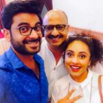 Pearle Maaney Instagram - Ikka and Us! ❤️ Siddique Ikka #kappirithuruthu #promotions #Dec 9th release