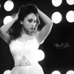 Pearle Maaney Instagram - Black and White is always Gold❤️ @adwaithshine photography #blackandwhitephotographychallenge
