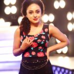 Pearle Maaney Instagram – Im right here.. right now… ❤️😊