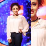 Pearle Maaney Instagram - When you plan your whole outfit around a necklace! Times like these !😋❤️