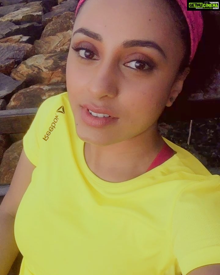Pearle Maaney Instagram - When things start to Roll .. U roll wid em! #pretham_movie #shoot #location #work_mode