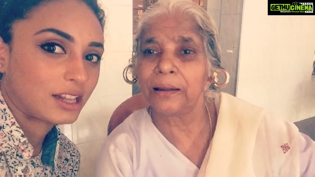 Pearle Maaney Instagram - At the age of 13 .. Her story began! @ divine home for the aged , Chunangavelli.. Aluva