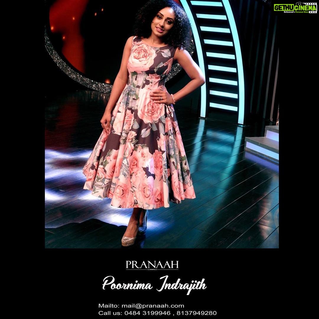 Pearle Maaney Instagram - Thank u @poornimaindrajith for this lovely floral ball gown! 😘 Pranaah