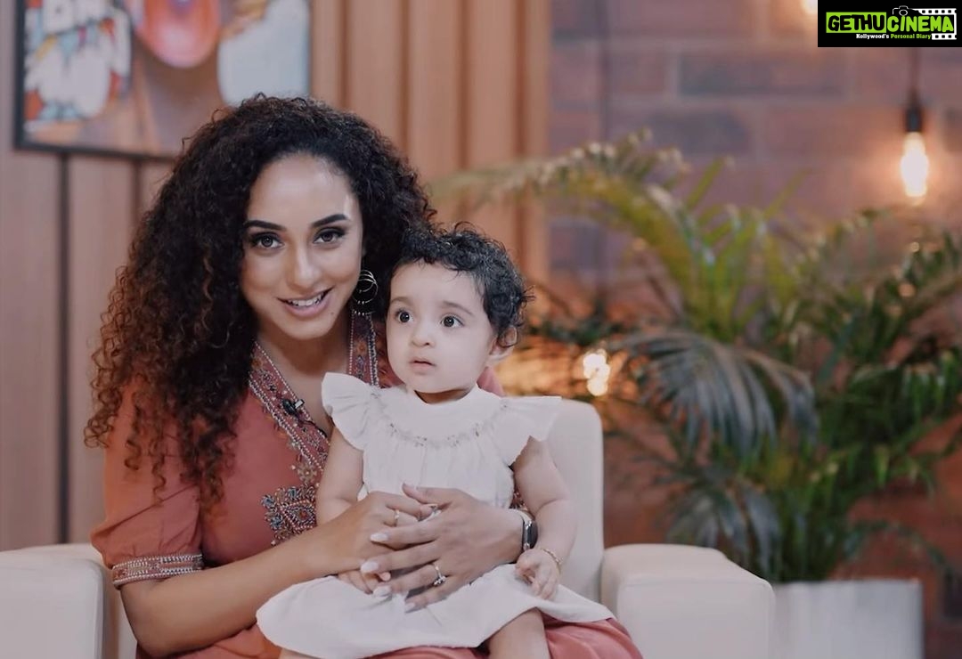 Pearle Maaney Instagram - Us ❤️ on the First Episode of Pearle Maaney Show 💫 Video Out Now On Youtube. Waiting to hear your comments 🥰