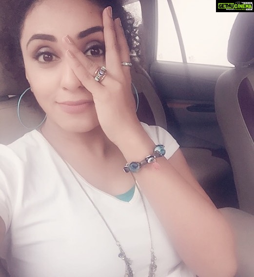 Pearle Maaney Instagram - U see what u want to see 😎😜