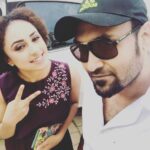 Pearle Maaney Instagram - The man behind all my amazing pics !!! My official friendly photographer @sanu_mohammed 😊😎✌️😜
