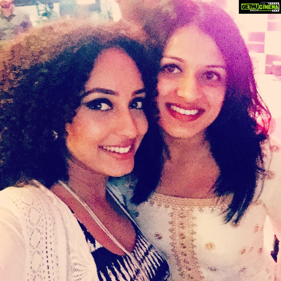 Pearle Maaney Instagram - @reshmamenon ❤️❤️❤️❤️😊😘😘😘
