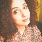 Pearle Maaney Instagram – 😊good night ya all …sleep tight .. Spend a minute in prayer.. Shut down ur thoughts and sleeeep ❤️