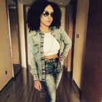 Pearle Maaney Instagram - At Dubai for Siima wearing @raedesign #mysister #styling #siima #attitude 😎😎😜 Thank you @rachelmaaney for this look!