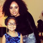 Pearle Maaney Instagram - A Lil friend I met last night 😎😘 #cafepappya #mamaangam @rimakallingal