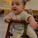 Pearle Maaney Instagram – Nila’s First time on a high chair and she loved it 😋❤️
.
.
PS : 
Pic 1) My face when I’m Driving the Car.

Pic 2) Srini’s face when I’m driving the car.

Pic 3) Your face when you get the Joke.