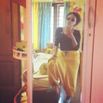 Pearle Maaney Instagram – Too much yellow. ..? Or is it normal? 😞