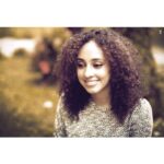 Pearle Maaney Instagram – Naturally curly ;)
Thank u @sanu_mohammed  for this lovely click.
