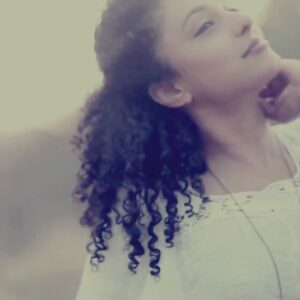 Pearle Maaney Instagram - My first vdo posted on insta! :D #clintsoman #locks #curls #smiles #pearlemaaney