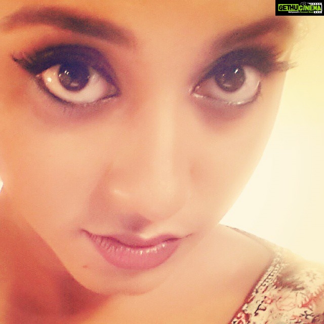 Pearle Maaney Instagram - .♥♥♥♥. #stop #stare #keepgoing #picoftheday #follow4follow
