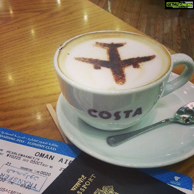 Pearle Maaney Instagram - At muscat airport. . Enjoy-in-myself #costa #lovinglife #capi #traveltime