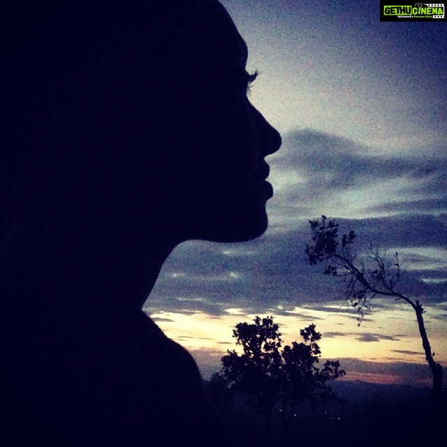 Pearle Maaney Instagram - Sun rise. #beautiful #clouds #clouds #colours #peace #nature