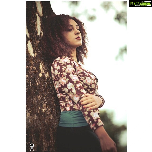 Pearle Maaney Instagram - Listening to nature.. #pearle #nature #sanuphotography #happyscenes #kuttimaamaanjannjettimaama #peace #love