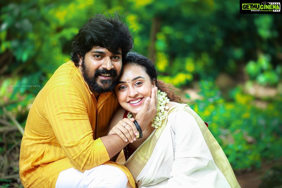 Pearle Maaney Instagram - Greeeen 🥰♥️ . PS : Do you want @srinish_aravind to get a hair cut and beard trim ? Comment Yes or No … I vote yes 😜 . . Click @rahuloutlawz @cameella_boutique