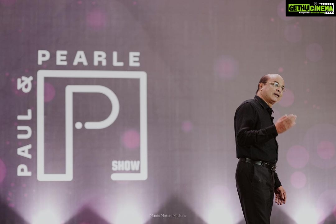 Pearle Maaney Instagram - The Paul & Pearle Show (Vol.1) . The Next Show is happening on April 2nd 2022 and the tickets are available on www.paulandpearle.com Link Also Available in Bio 🥰 See You on 2nd! Be there! ❤️ . Clicks @magicmotionmedia Event @dreams_floristsanddecorators Venue @kochimarriott