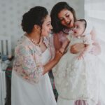 Pearle Maaney Instagram - Little Momo with her Mema and Ruben Maaama❤️🥰 @rachel_maaney @rubenbijy . @magicmotionmedia 📸 Nila and Rachel wearing @t.and.msignature