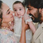 Pearle Maaney Instagram - Nila’s Baptism ♥️ Swipe Right 🥰 . . . Click @magicmotionmedia Srini’s Suit @life_of_colours_ Nila and Pearle wearing @t.and.msignature @m.o.dsignature