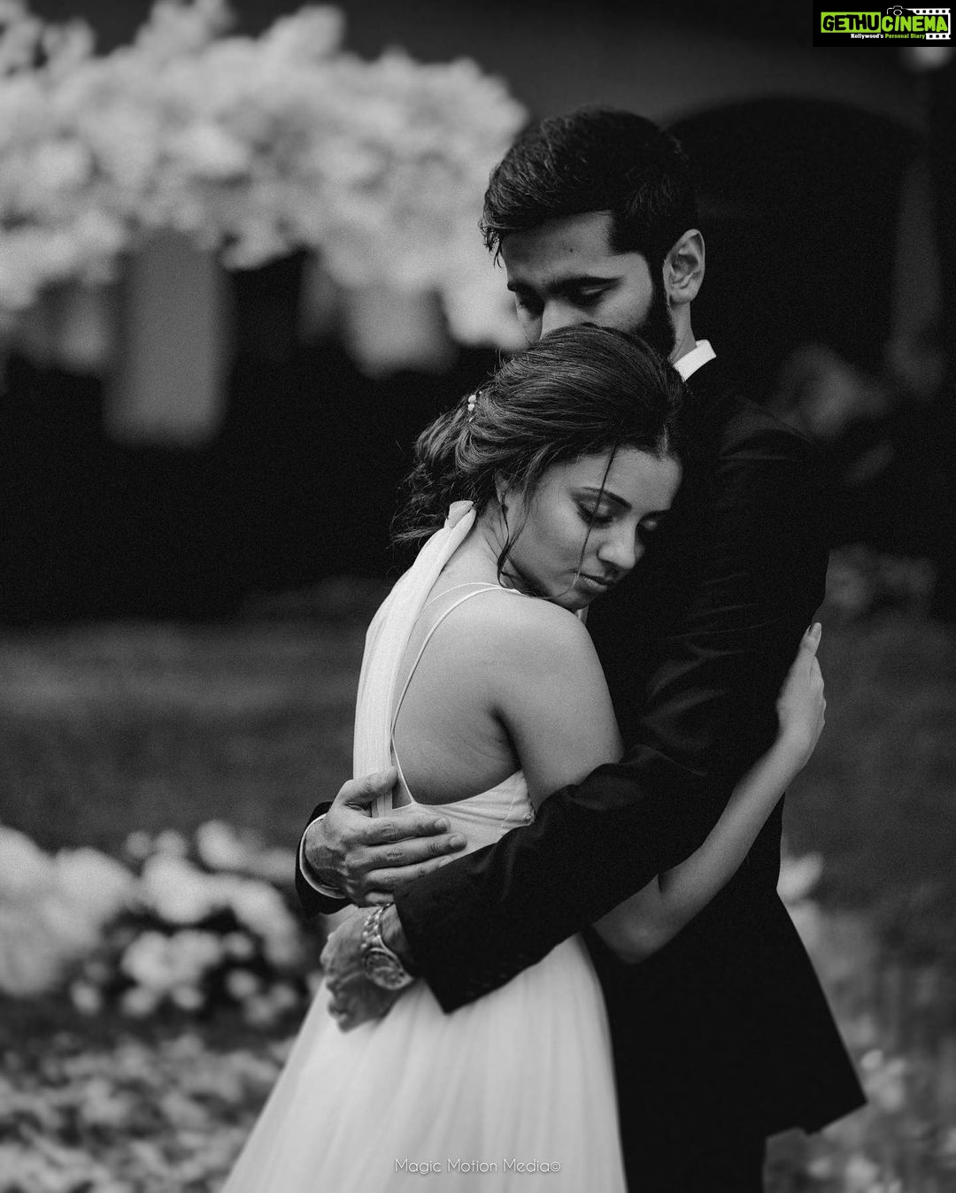 Pearle Maaney Instagram - Their Happily ever after Beings… ❤️ . . Wishing them Peace Love and loads of Happiness ❤️ . 📸 @magicmotionmedia