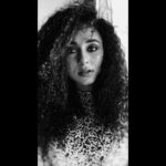 Pearle Maaney Instagram - Safe inside my curls... - Brain . #virtualshoot by @clintsoman Styling and Makeup by Me