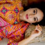 Pearle Maaney Instagram - You may not be able to clean the world... but you can definitely clean your thoughts... think happy.. think positive... relax and enjoy this little gift called life ❤️