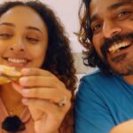 Pearle Maaney Instagram – Evenings filled with Love ❤️ 😋
.
New Vlog Out Now on YouTube 🥰