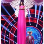 Pearle Maaney Instagram – If the height of our personality reflected in our actual heights…. well… @inst.adil Couldn’t hear half the things I was telling him. 😜