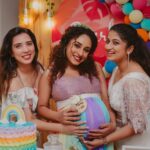Pearle Maaney Instagram – The unicorns 🦄 who added rainbow 🌈 to this day
.
.

Clicks : @magicmotionmedia 
Cakes @whisk_n_frost
Decor : @thefetecompany
.
.
@rachel_maaney @shradha_davis @rinita_davis @sneha_stars @trinita76 @anu.apu @tania_binoy @mijulapaul @ammusarah @pjmartha @aneenamanu @sija_rajan @ambysinghdabi @rasnimrf