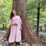 Pearle Maaney Instagram - As you grow closer to Nature... You also grow closer to Yourself... 🌸🌸🌸 . . . Wearing a soft comfortable dress by @peach_me_designs