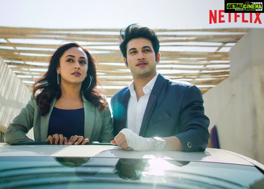 Pearle Maaney Instagram - I may not speak the language, but I can definitely play the game and win at it too. #Ludo, now streaming only on Netflix. ❤️ @rohitsaraf10 . . @netflix_in @bachchan @adityaroykapur @rajkummar_rao @pankajtripathi @sanyamalhotra_ @fatimasanashaikh @rohitsaraf10 @inayatverma22 @ashanegi @itsshalinivatsa @anuragbasuofficial #BhushanKumar @divyakhoslakumar @ipritamofficial @tanibasu #KrishanKumar #AnuragBasuProductions @tseries.official @tseriesfilmsu