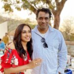 Pearle Maaney Instagram - Me and Dada ❤️ Working with him was such a beautiful learning experience. If there is anything nice I’ve done in Ludo the whole credit goes to him because he was there guiding me through every step of this journey. One thing I truly admire about him is how he treats everyone on the set like his own family. Conversations with him has always been a revelation of some kind. Just wana say I’m super grateful to have met him and known him. A special hug to his beautiful wife who has a heart of Gold. In an interview someone asked... what’s the one thing that Dada has that you would love to have in your life and I said “His wife! Tani Ma’am! “ 😜 that’s how much I love her. In this gratitude post... Sharing a pic that I’ll always treasure ❤️ . @anuragbasuofficial @tanibasu #LUDOonNetflix