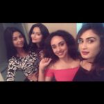Pearle Maaney Instagram – The ‘She’ to my ‘Nanigans’… ❤️ 
To me they are family… 🌸😘
@shaunromy @ambysinghdabi @deeptisati