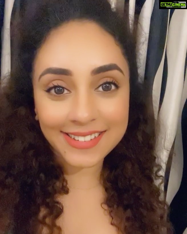 Pearle Maaney Instagram - Hello Everyone!! I am on the 300 most influential people list 2020. Interviewed by Kiran Rai @kiran_rai99 and @jayparmar3 alongside A. R Rahman, Sonu Nigam, Rahat Fateh Ali Khan, Adnan Sami, Zakir Hussian and more than 230 people across India, Pakistan and Afghanistan. I couldn’t have done this without all of your love and support So Thank You!😊 #worldnews #UKnews #indiannews #powerlist