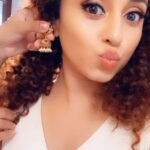 Pearle Maaney Instagram – Find your Jimikki kammals… Onam is on the way 😋

Peace Love and Music to All of You. ❤️🌸

PS: Been receiving a lot of love and blessings through messages and calls. Thank you all for the love. I’m trying my best to reply to all but if u haven’t got my reply “Thank you so much, you are my family” is what I have got to tell you.🥰❤️