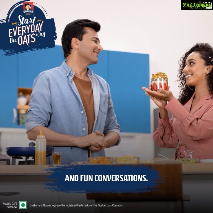 Pearle Maaney Instagram - Find out how to get the perfect balance of nutrition and taste with this Overnight Oats recipe. Only on Kitchen, Khanna & Konversations 3. Now streaming on Disney+ Hotstar. @Quaker_India @disneyplushotstar @vikaskhannagroup #foodgasm #quakeroats #tastemoment #yummy #hotstar #breakfast #kkks3