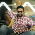Pearle Maaney Instagram - Game. Set. Match! I can't wait to see what destiny has in store for all of us 😀 🎲 @bachchan @sanyamalhotra_ @adityaroykapur @rajkummar_rao @fatimasanashaikh @pankajtripathi @rohitsaraf10 @ashanegi @anuragbasuofficial @bhushankumar @tanibasu @tseries.official @anuragbasuproductions Coming soon on @netflix_in