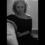 Pearle Maaney Instagram – You can read All the Books in the World Or You can read Yourself. Both are Same. 🌸
.
.
.
📸 @clintsoman