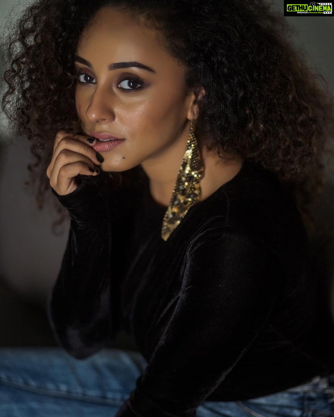 Pearle Maaney Instagram - Be Brave. Try new things.... follow your heart and Do what makes you happy ❤️