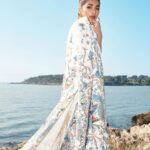Pooja Hegde Instagram - Just a day in Cannes 🤍😉 #cannes2022